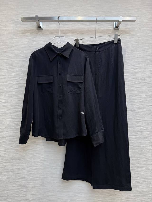 Dio* 25Ss new long-sleeved shirt and wide-leg pants suit. The fabric is soft and