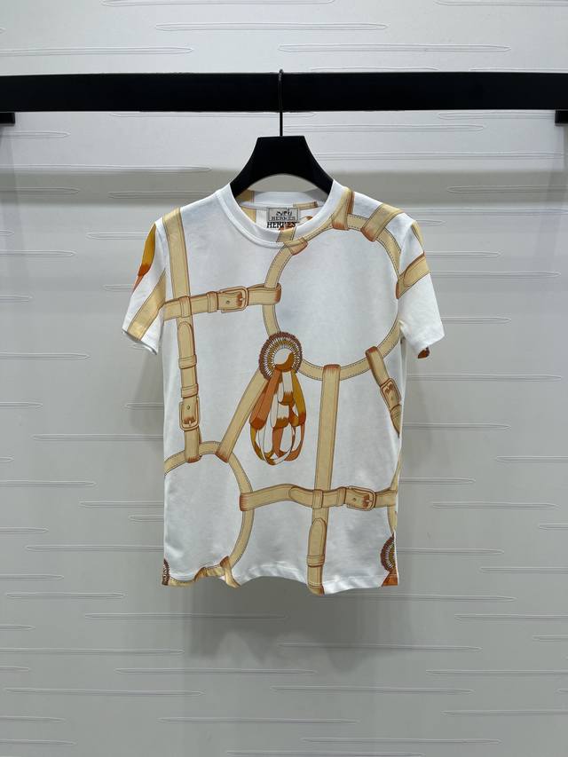 New, original, high-quality Herm