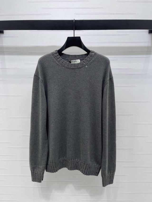 New, original, high-quality Fend* 2025 Early Fall collection! Round-neck, rhine