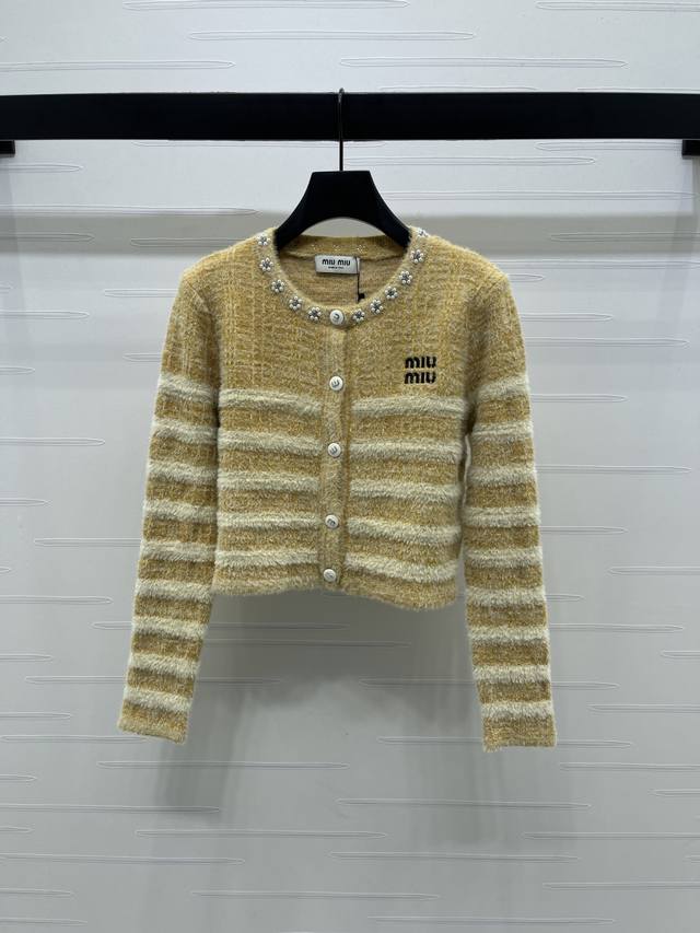 New, original, high-quality, Miumi* 2025 Early Fall collection! Round-neck stri