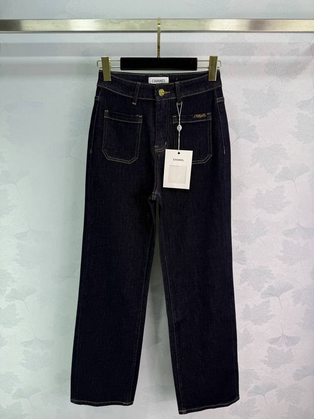Chane*25 new early fall denim pants. High-waist design, front pocket embroidered