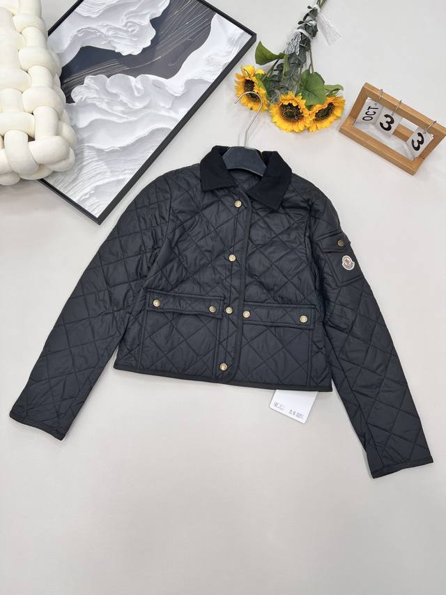 Moncler's new 2025 diamond-patterned lapel down jacket is custom-made from impor