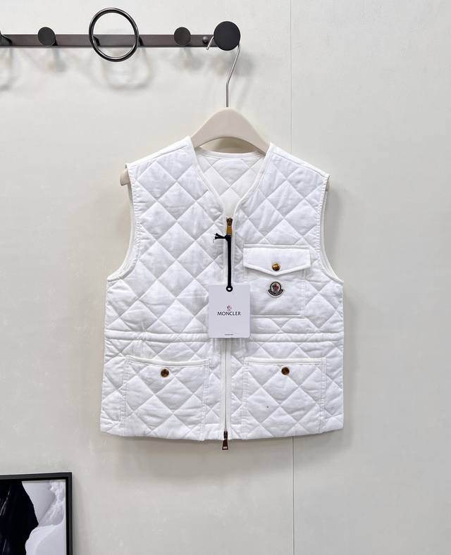 Moncler 25Fw's new diamond-patterned padded vest for early fall! Exclusive high-