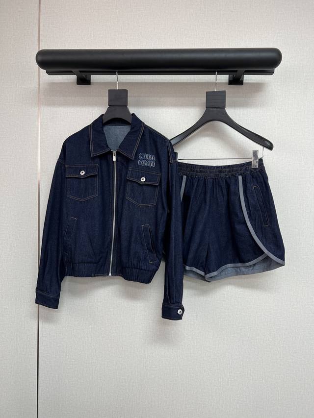 High-quality Miu* 2025 autumn and winter new style patch embroidery short denim