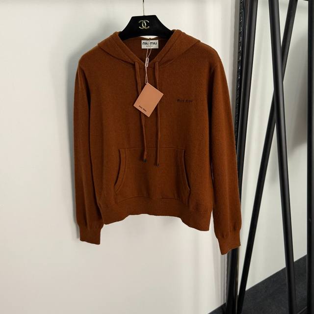 Style No. 20255319 Miumi* new logo lettering long-sleeved hooded wool sweatshir