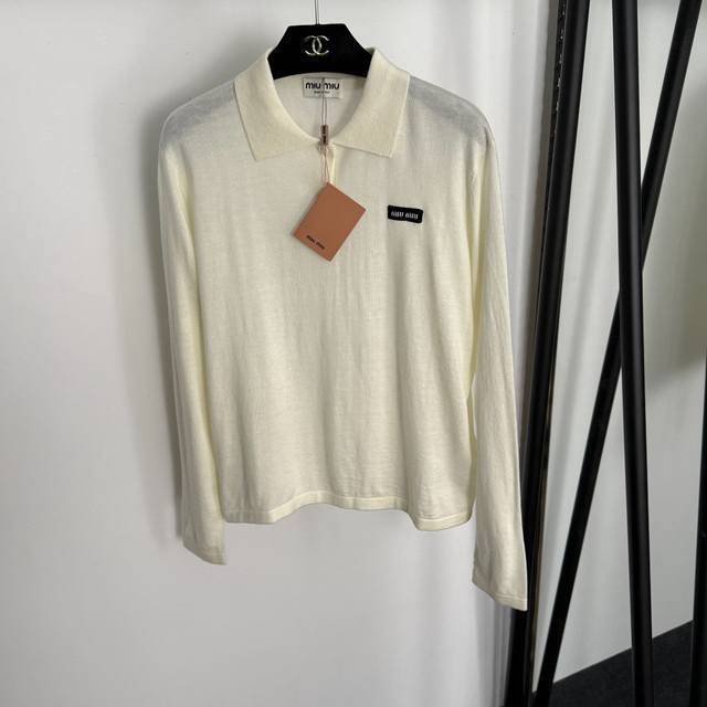 Style No. 20255305 Miumi* new logo lapel long-sleeved wool sweater top, availab