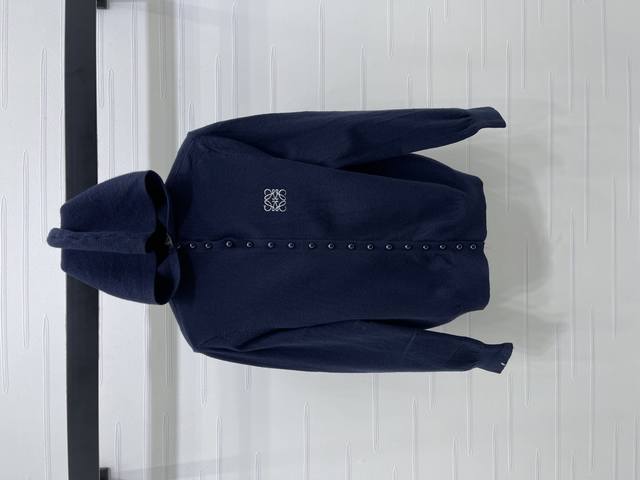 New, original, high-quality Loew* 2025 Early Fall collection! Pearl-button knit