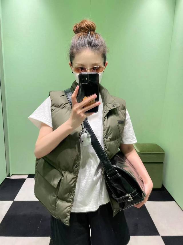 prad* 25Fw Early Fall New Military Green Vest Down Jacket | Exclusive Yb Develop