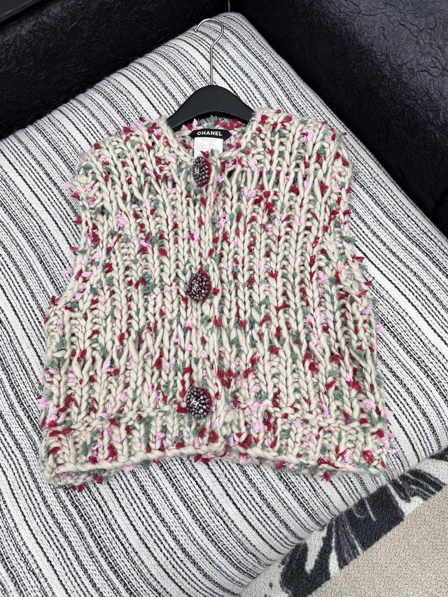 Hot item in stock! Original quality Chan*