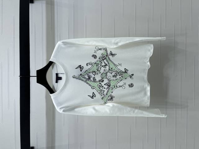 New, original, high-quality Louis Vui*Ton 2025 Early Fall collection! Printed c