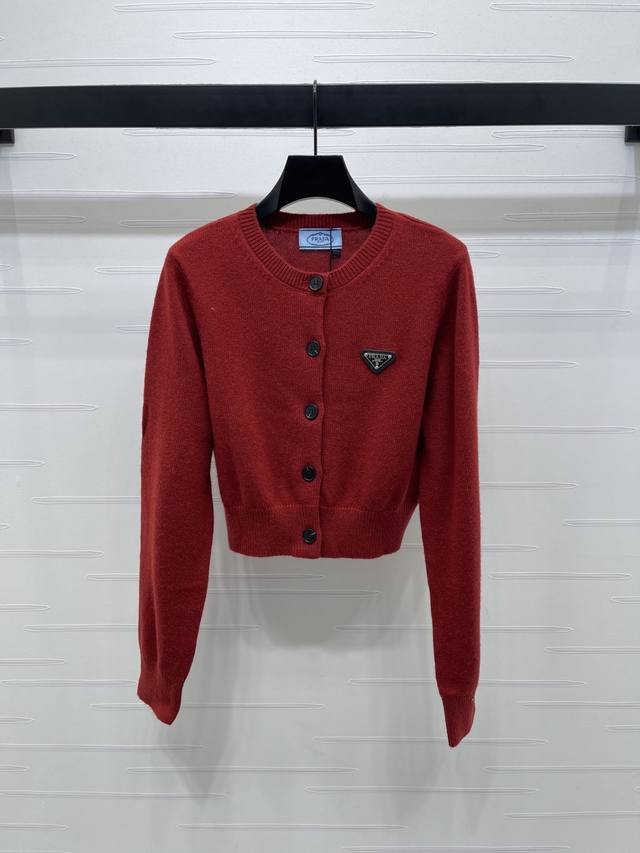 New, original, high-quality, prad* 2025 Early Fall collection! Solid color knit