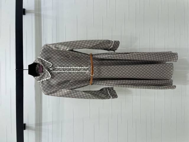 New, original, high-quality Gucc* 2025 Early Fall Collection! Printed belted sh