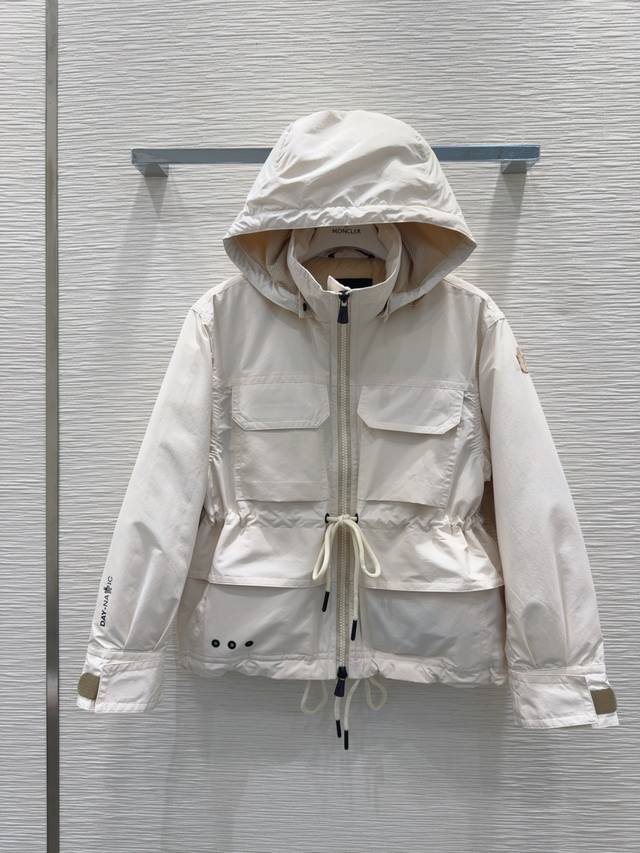 Moncle*R2025Fw new down jacket, 90% goose down, 26g filling. Understated yet so