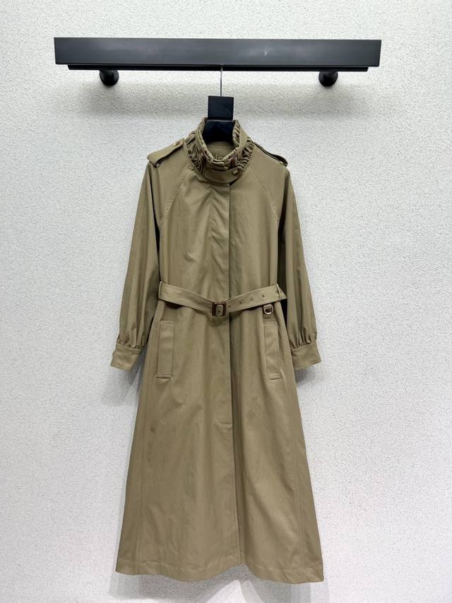 Chlo*'s long khaki trench coat is smart, stylish, and a great everyday wear reco