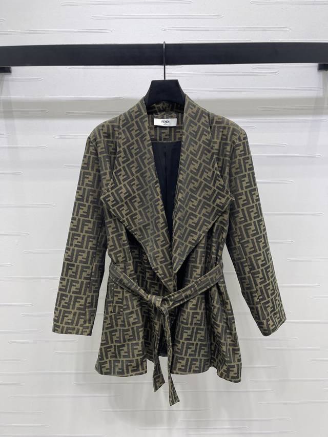 New, original, high-quality Fend* 2025 Early Fall Collection! Jacquard blazer!