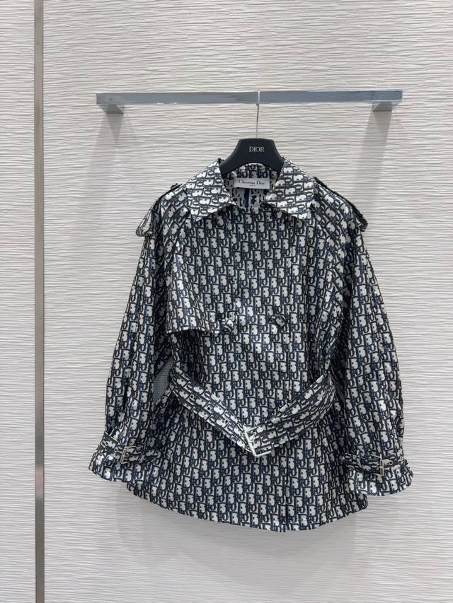 Christian Dio*R 2025Fw new coat with Monograw print, luxurious and stylish, inno