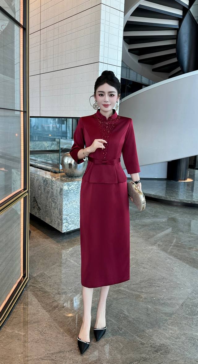 New style recommendation, popular beaded dress, waist cinching and small bow de