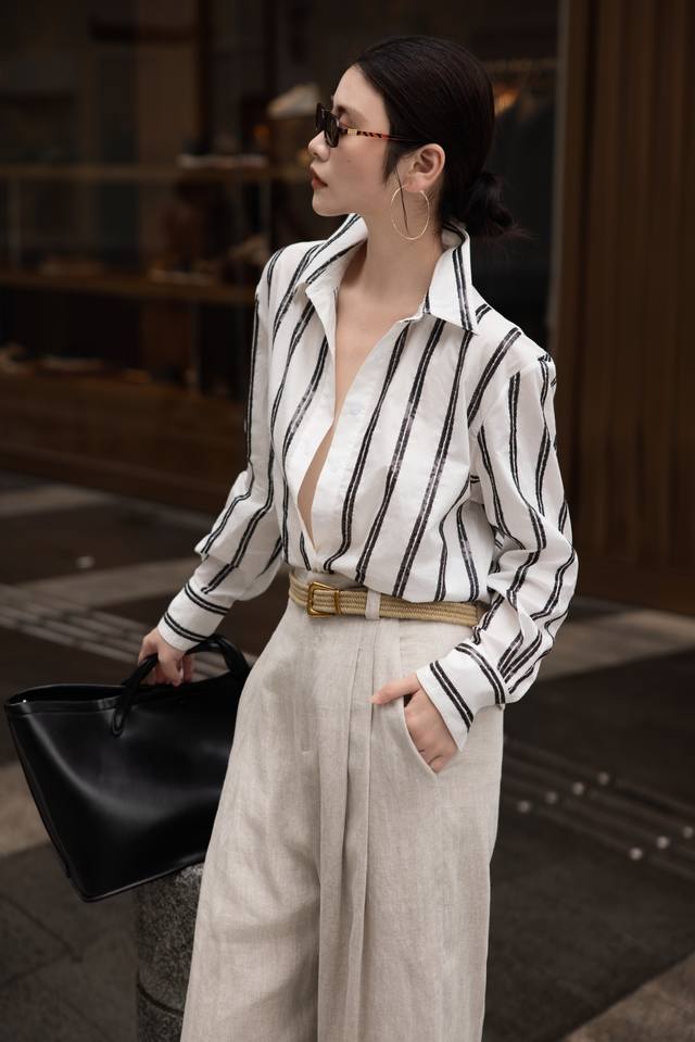 Early Autumn New "City Wandering" Sequin Embroidered Vertical Striped Shirt Imp