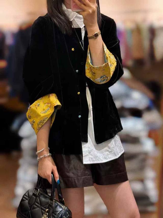 Hot new arrivalNew Chinese style stand-up collar, colorful hand-made buttons, co