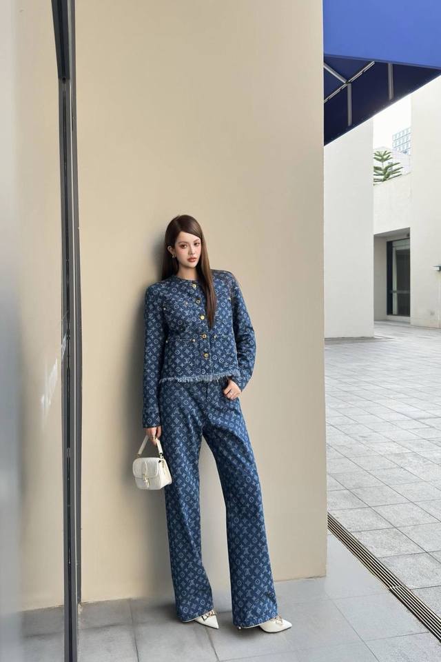 Sml L's 25Ss early autumn latest classic logo jacquard series of jacquard denim
