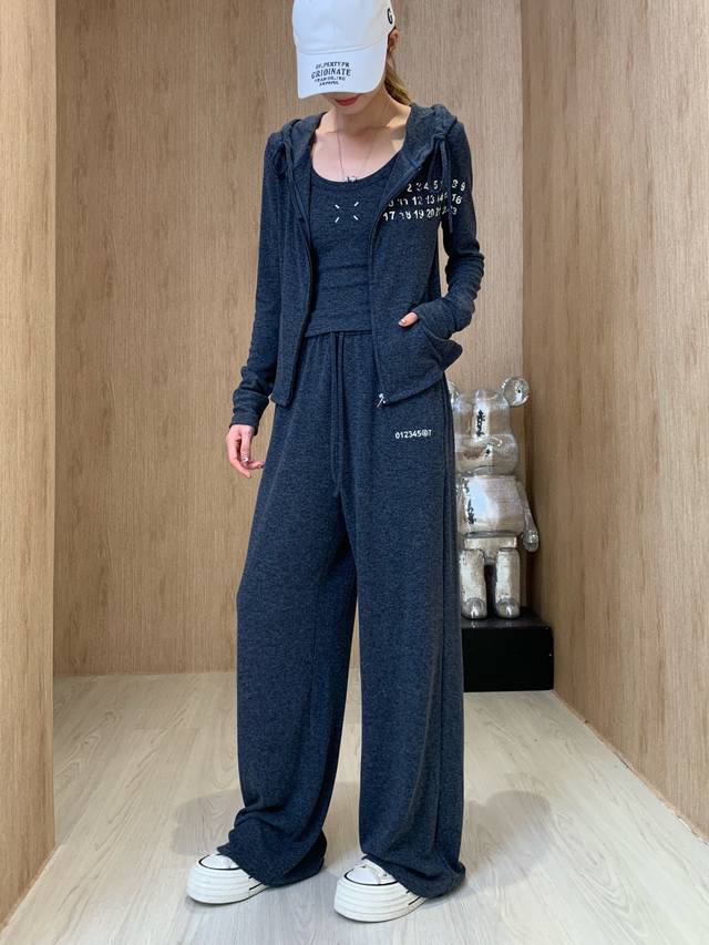 25Ss's new three-piece custom hooded cardigan, vest, and elastic waist trousers