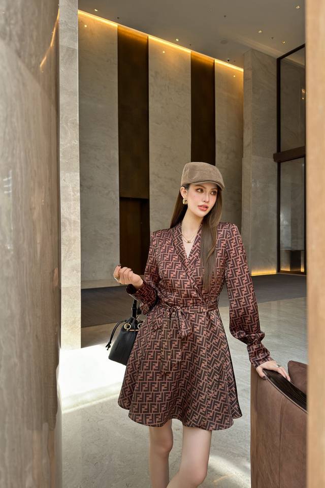 Fend*Classic monogram satin belt dress