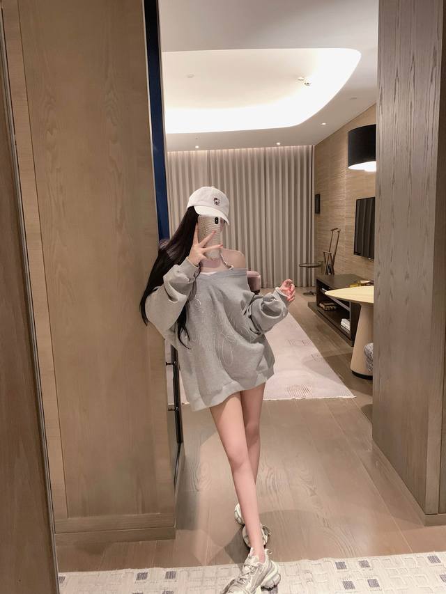 25. Autumn new Model real shot has been added to the protection Dawangjia fake t