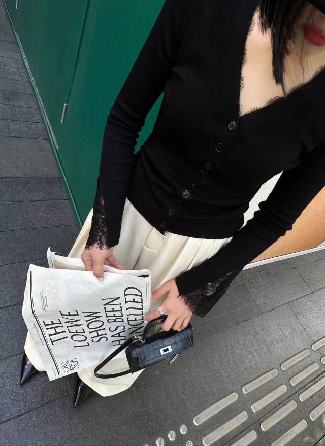 Autumn and winter running volume wool sweater, 100% worsted wool, splicing eyela