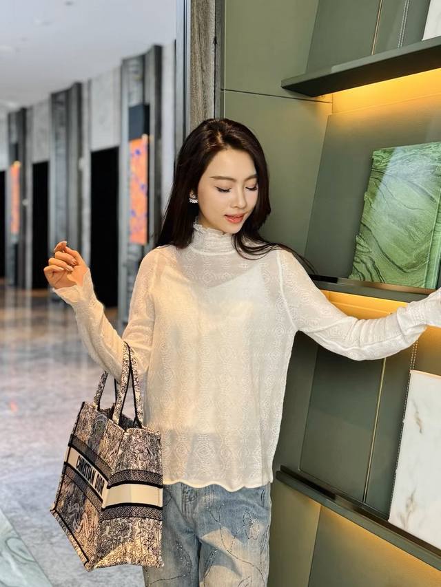 Classic temperament running volume bottoming shirt in stockWool jacquard long-sl