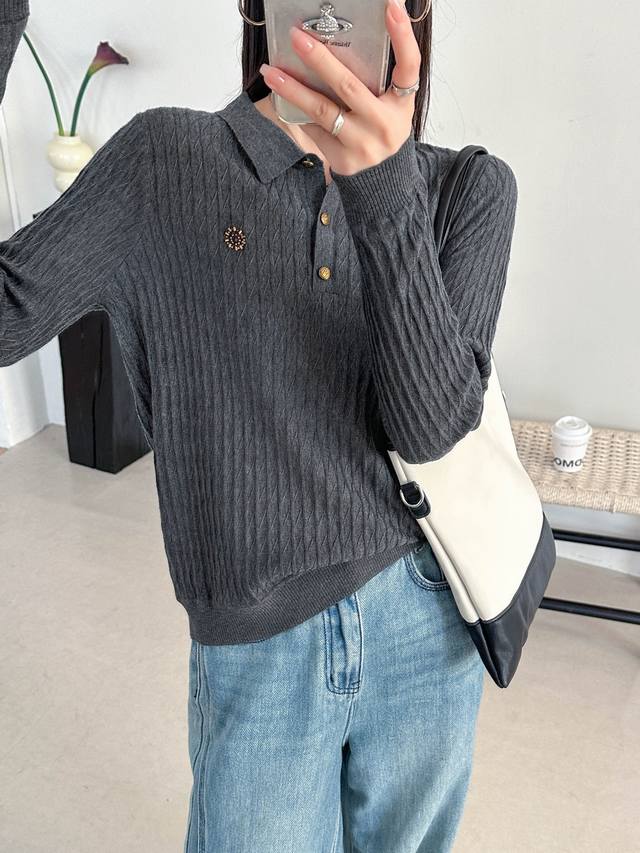 Autumn new stand-up collar embroidered button top