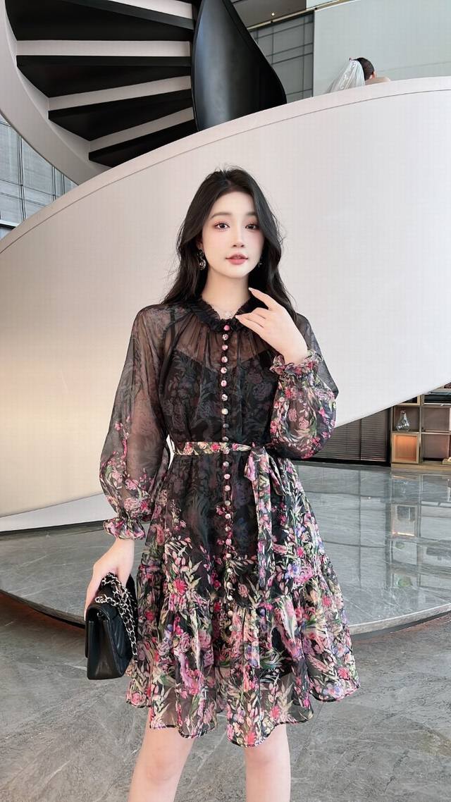 Early autumn new style Hot style recommendation Niche brand design style Custom