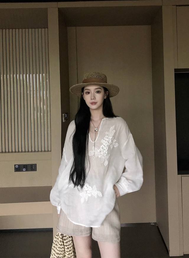 Xiaohe Kasuga Heavy Industry beaded white ramie shirt top, with its own crispne