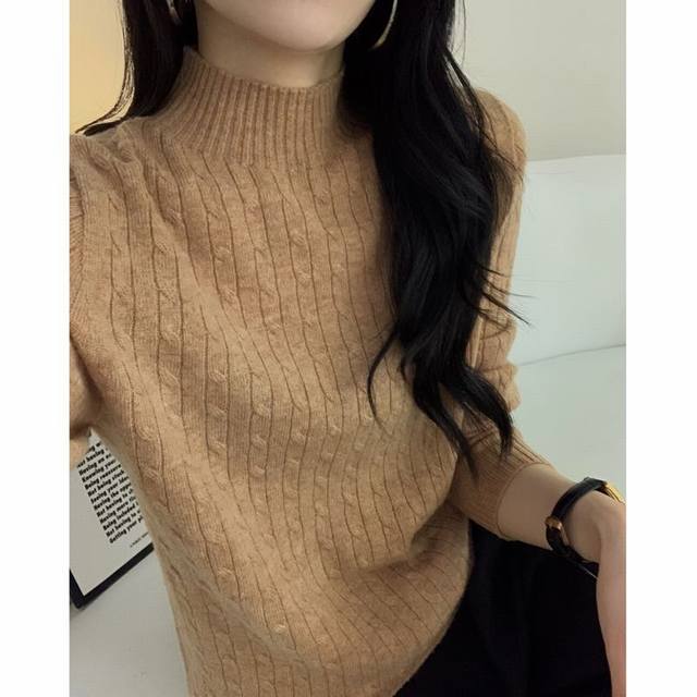 All wool twist half turtleneck
