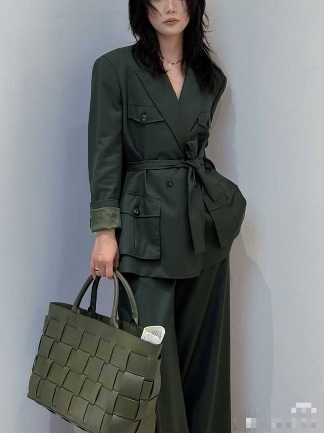 Designer worsted wool suit dark green old money jacket straight wide-leg pants