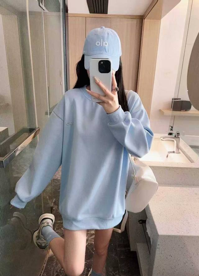 Alo's silver-stamped sweatshirt three-piece set round neck sweatshirt + hat + so