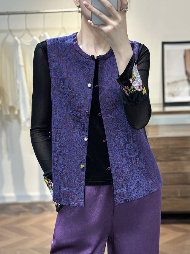 Early autumn new style, Baoxiang flower vest Smlxl