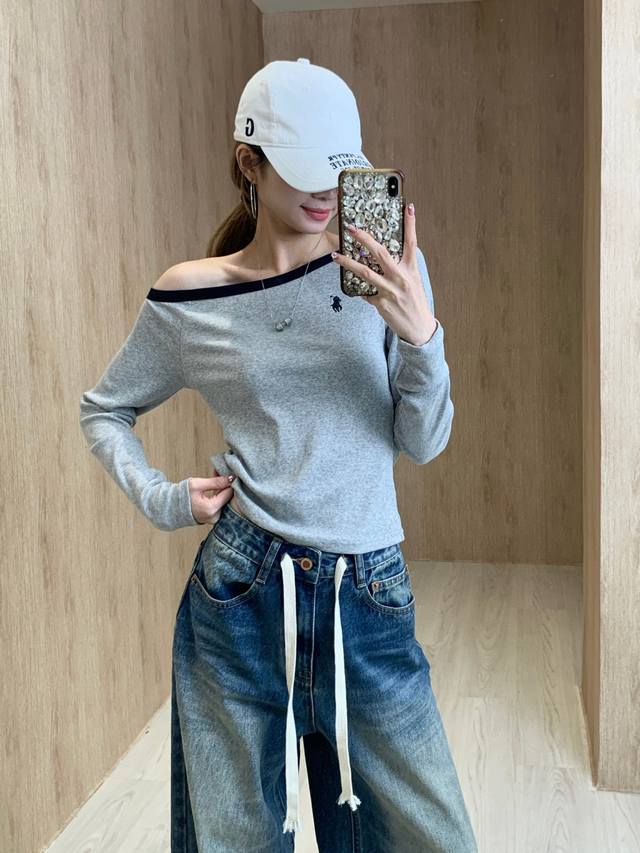 25Ss new tops are so comfortable to wear! The embroidery design and fabric are s