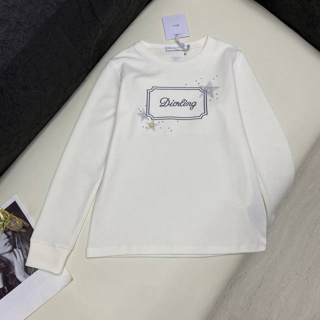 New product Actual photos of Dr.'s new fall round-neck base shirt; made of soft