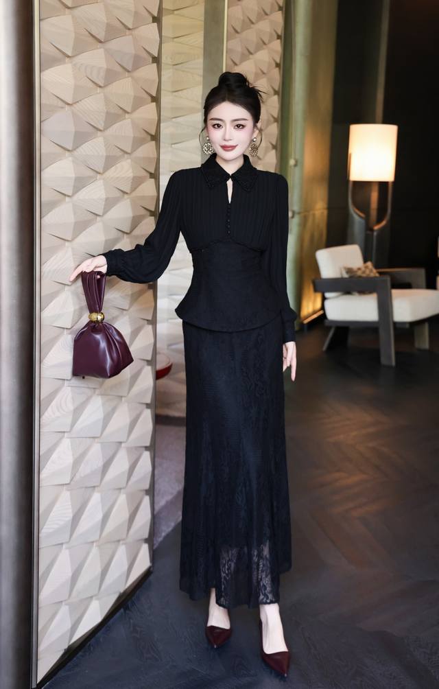 French lapel beaded waist pleated fishtail skirt two-piece suit The upper body