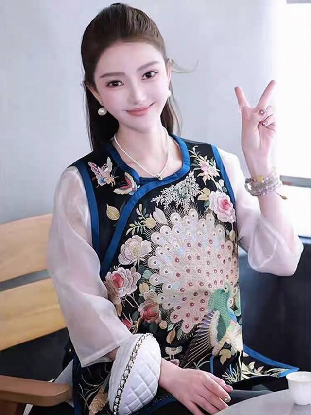 Autumn and winter hot-selling heavy-duty acetate embroidered peacock vest