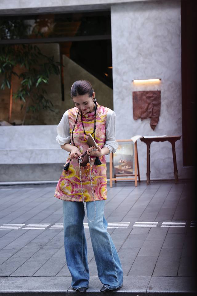 Exclusive original high-quality temperament and age-reducing human silk Xiangyu