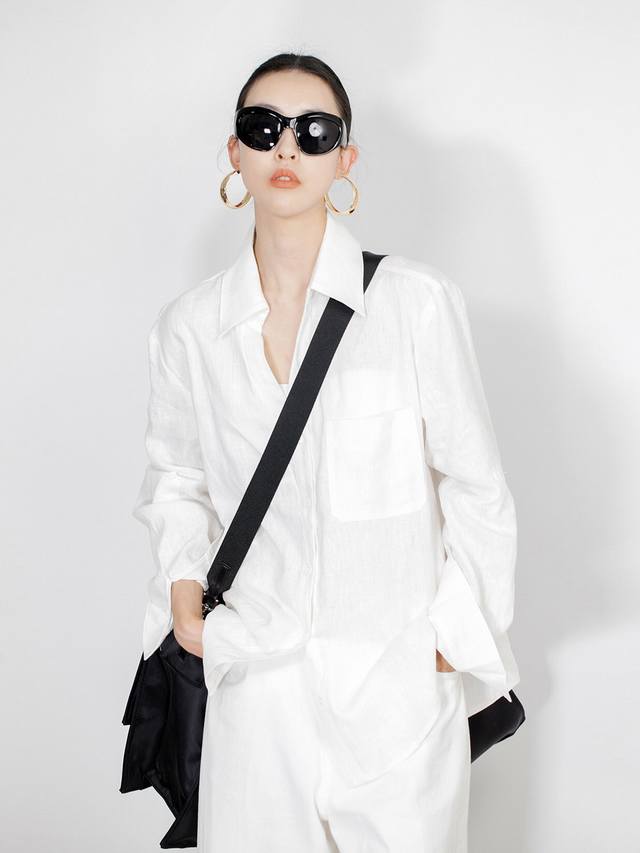 Heavyweight 100% linen custom-dyed fabric, fermented and washed with special tec