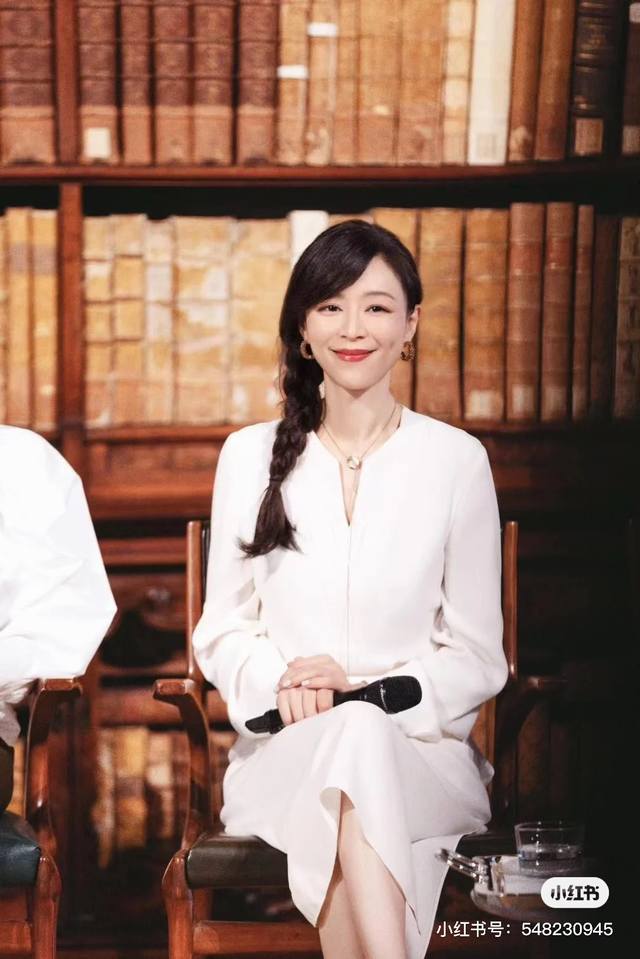 Advanced custom Zhang Jingchu same style white acetate dress female long loose f