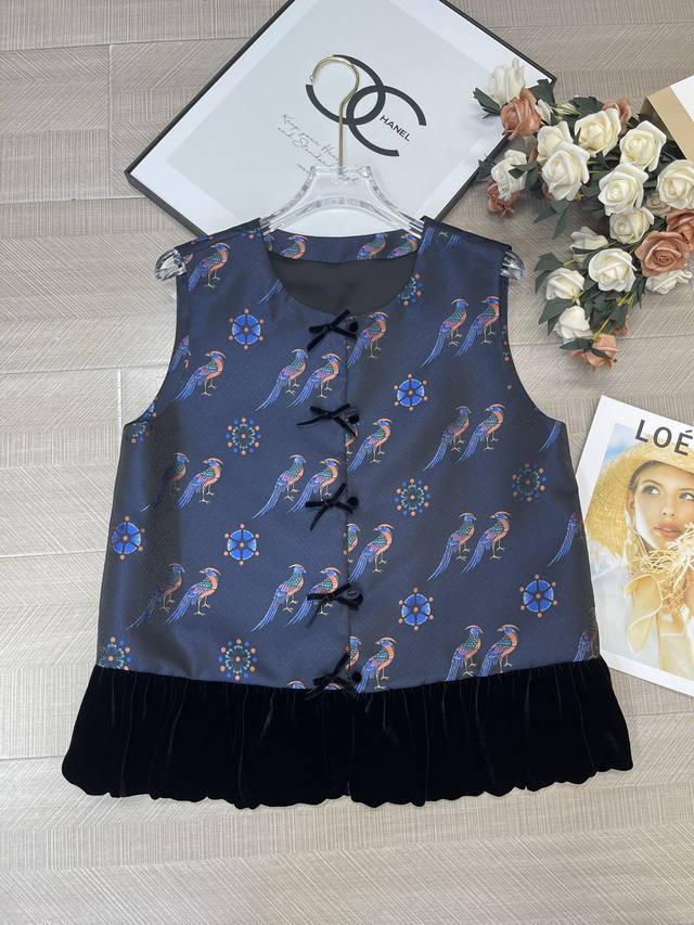 Popular fashion all-match high-quality silk velvet patchwork vest is now availa