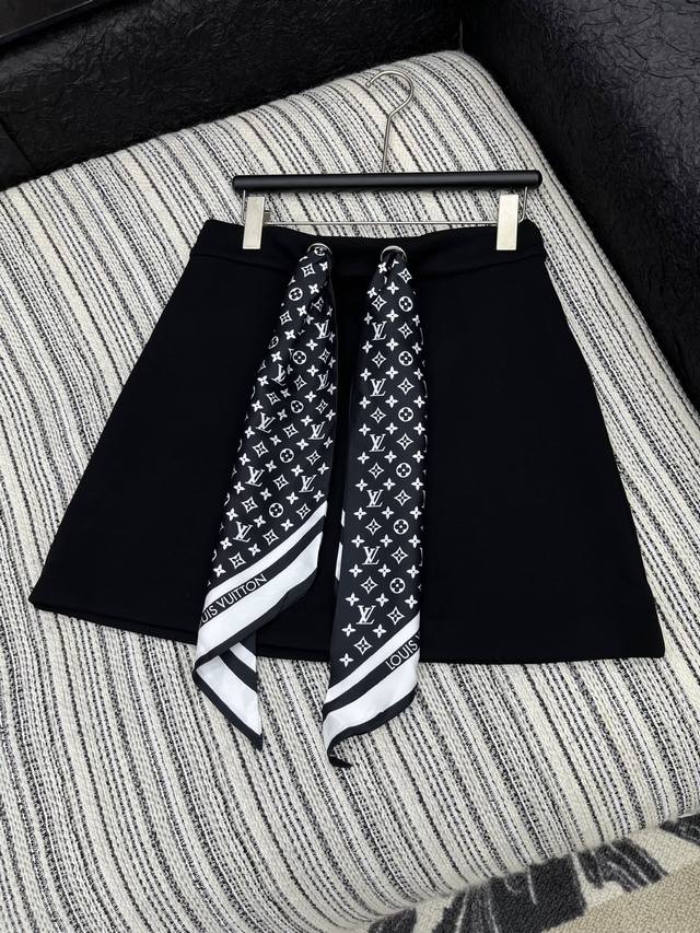 Hot item in stock Original custom Lv