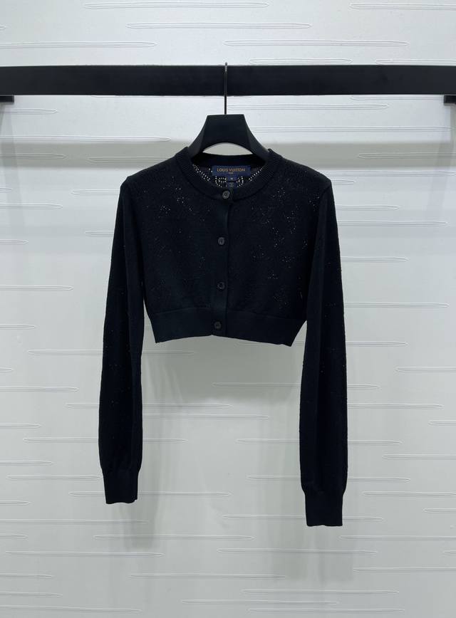 New, original, high-quality Louis Vui*Ton 2025 Early Fall collection! A hollow-