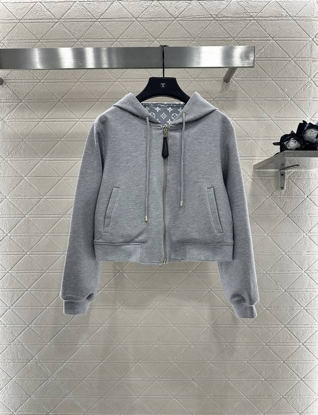 Louis Vuitto*2025 new arrivals : Reversible hooded jacket and trousers set. Cus