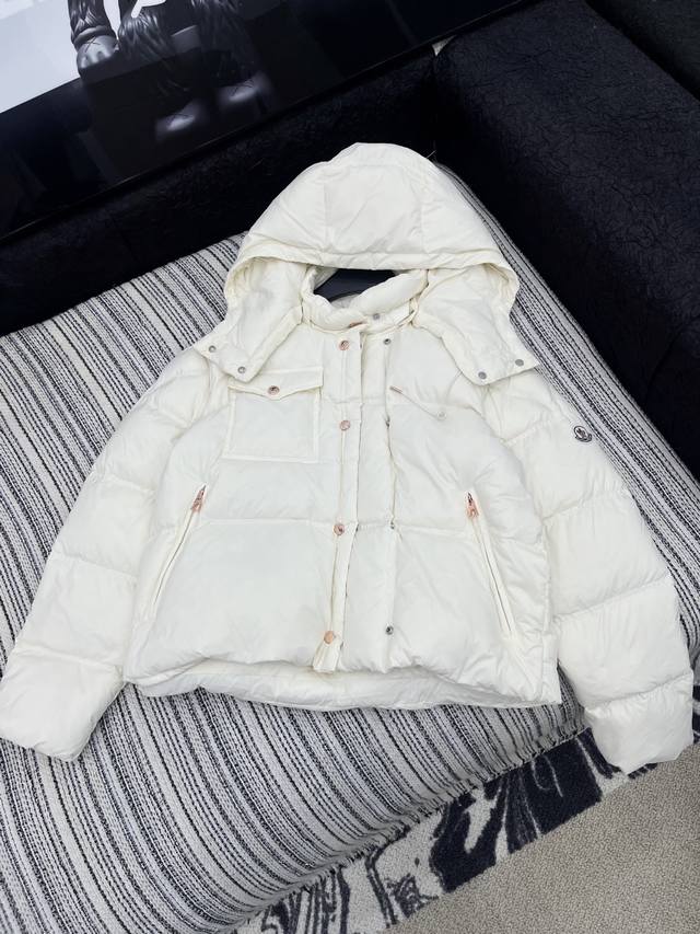 Hot-selling item in stock! Original custom-made Mon*