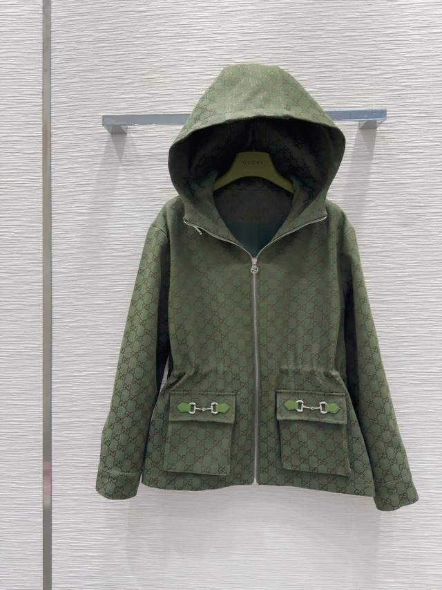Gucc*2025Fw new coat, you will fall in love with it at first sight. It is a very