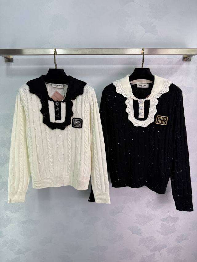 Miu*2025 new black and white colorblock sweater. Thick cable knitted lapel desig